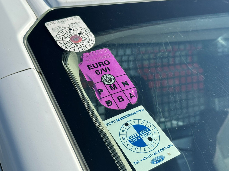 Ford Transit 2.0 Open laadbak NL kenteken! - Fourgon plateau: photos 5 Ford Transit 2.0 Open laadbak NL kenteken! - Fourgon plateau: photos 5