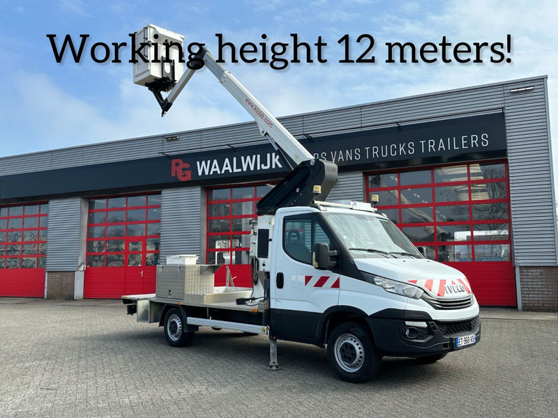 Iveco Daily 35S12 werkhoogte 12 meter APK 17-01-2026 - Véhicule utilitaire: photos 1 Iveco Daily 35S12 werkhoogte 12 meter APK 17-01-2026 - Véhicule utilitaire: photos 1