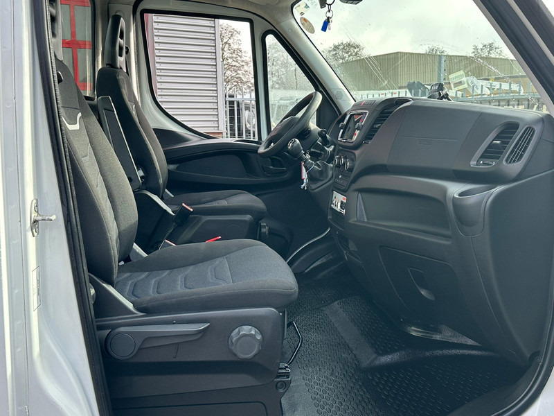 Véhicule utilitaire Iveco Daily 35S14 APK 29-08-2026, 4x gestempeld Km 64.779: photos 9