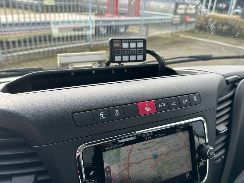 Véhicule utilitaire Iveco Daily 35S14 APK 29-08-2026, 4x gestempeld Km 64.779: photos 20