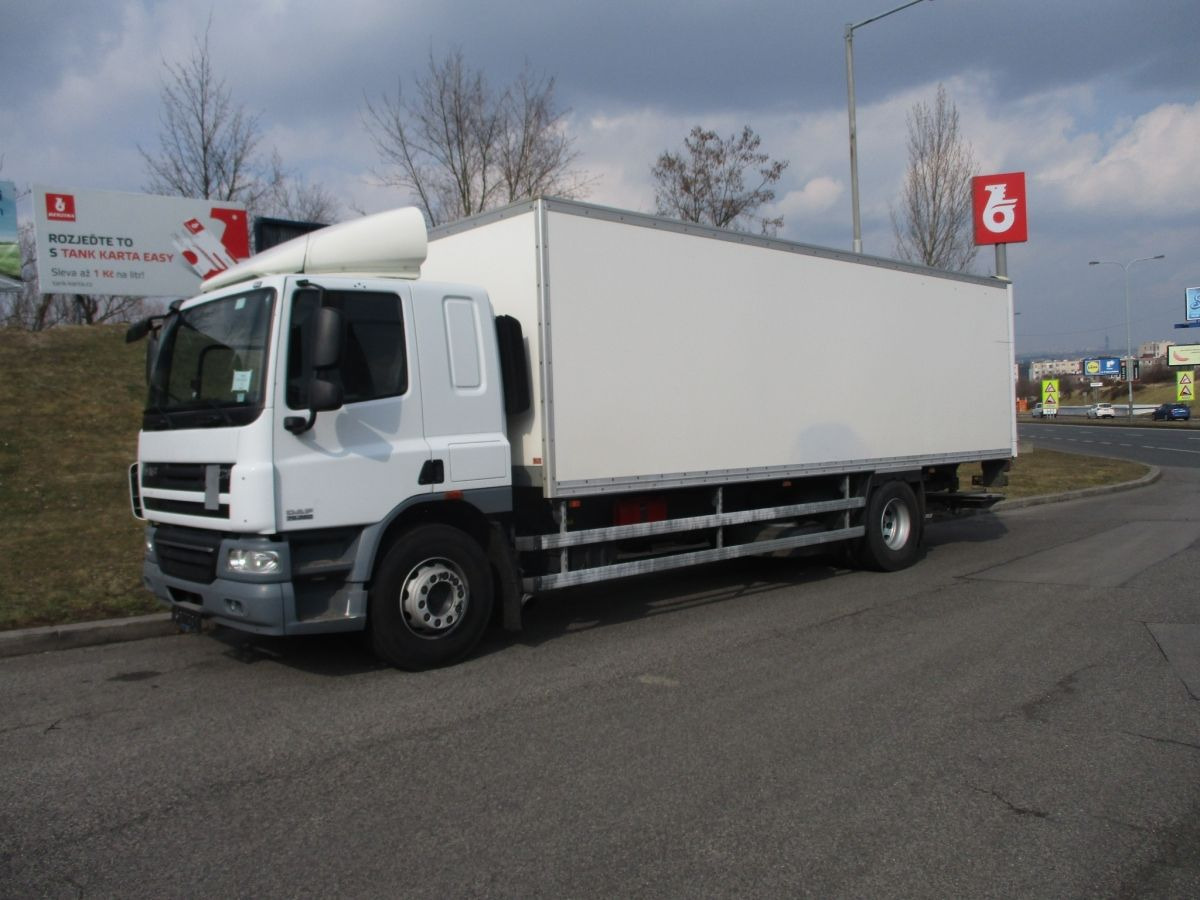 DAF CF 75.310 - Camion fourgon: photos 1 DAF CF 75.310 - Camion fourgon: photos 1