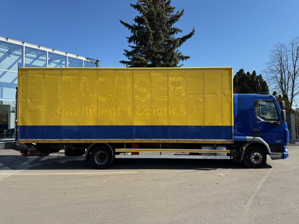 DAF LF250 EURO 6 - Camion fourgon: photos 3 DAF LF250 EURO 6 - Camion fourgon: photos 3