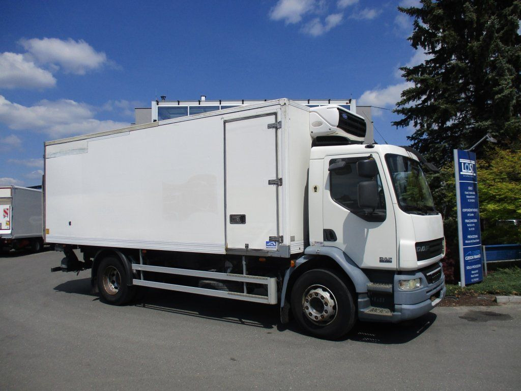 DAF LF55.220 EURO 4 Carrier - Camion frigorifique: photos 2 DAF LF55.220 EURO 4 Carrier - Camion frigorifique: photos 2