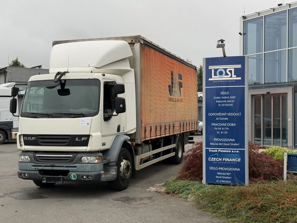 DAF LF55.250 EURO 4 - Camion à rideaux coulissants: photos 1 DAF LF55.250 EURO 4 - Camion à rideaux coulissants: photos 1