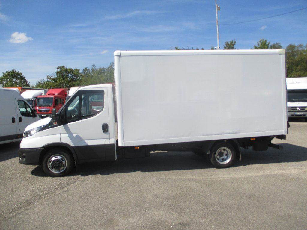 Crédit-bail Iveco 35C16 Daily EURO 6 Iveco 35C16 Daily EURO 6: photos 7 Crédit-bail Iveco 35C16 Daily EURO 6 Iveco 35C16 Daily EURO 6: photos 7