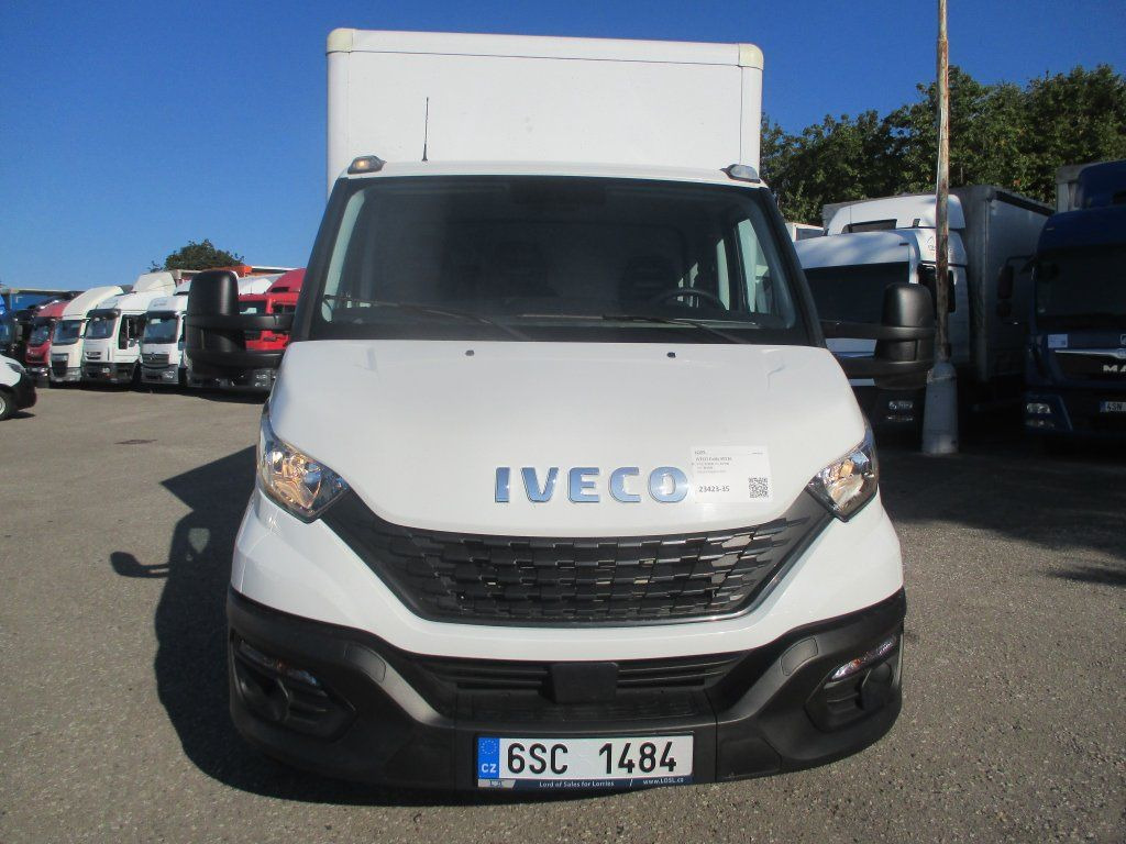 Iveco 35S16 Daily EURO 6 - Fourgon utilitaire: photos 3 Iveco 35S16 Daily EURO 6 - Fourgon utilitaire: photos 3