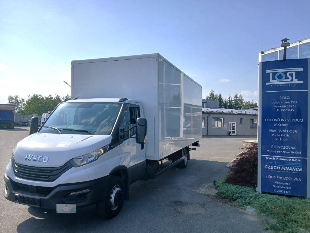 Iveco 72-210 (70C210) - Fourgon: photos 1 Iveco 72-210 (70C210) - Fourgon: photos 1