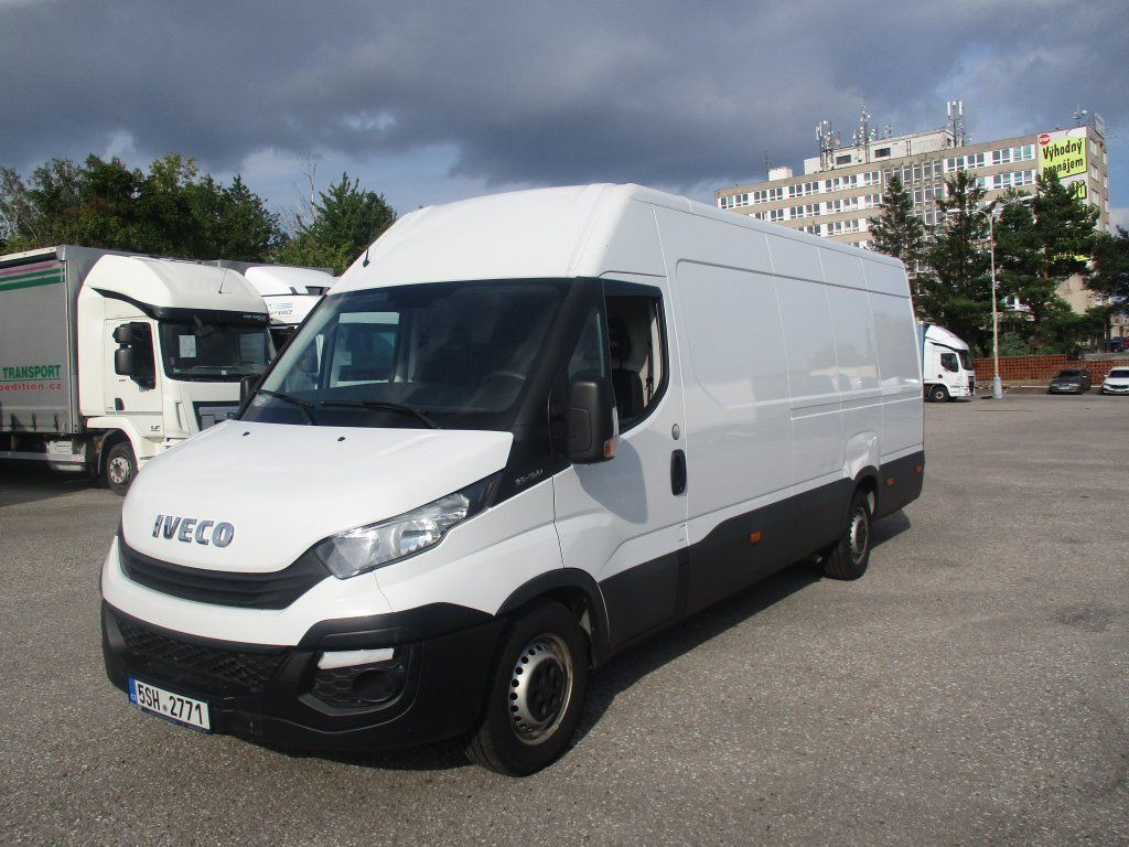 Iveco Daily 35S16 - Fourgon utilitaire: photos 2 Iveco Daily 35S16 - Fourgon utilitaire: photos 2