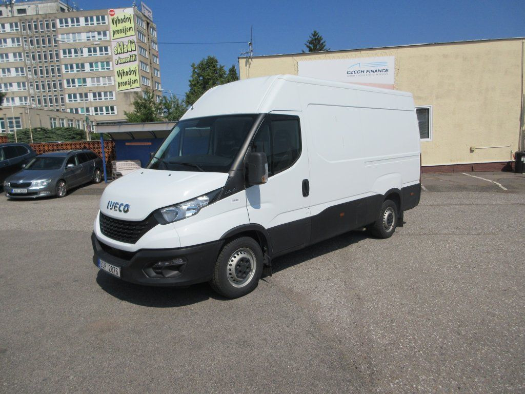 Iveco Daily 35S16 - Fourgon utilitaire: photos 2 Iveco Daily 35S16 - Fourgon utilitaire: photos 2