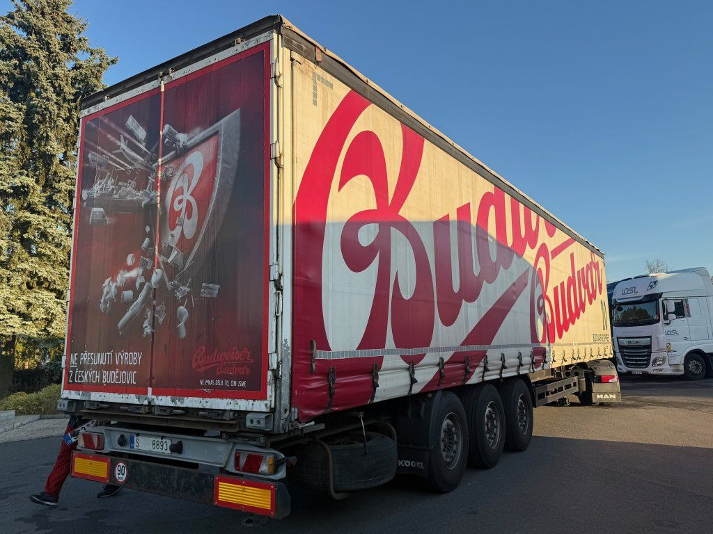 Kögel SN24 - Semi-remorque rideaux coulissants: photos 3 Kögel SN24 - Semi-remorque rideaux coulissants: photos 3