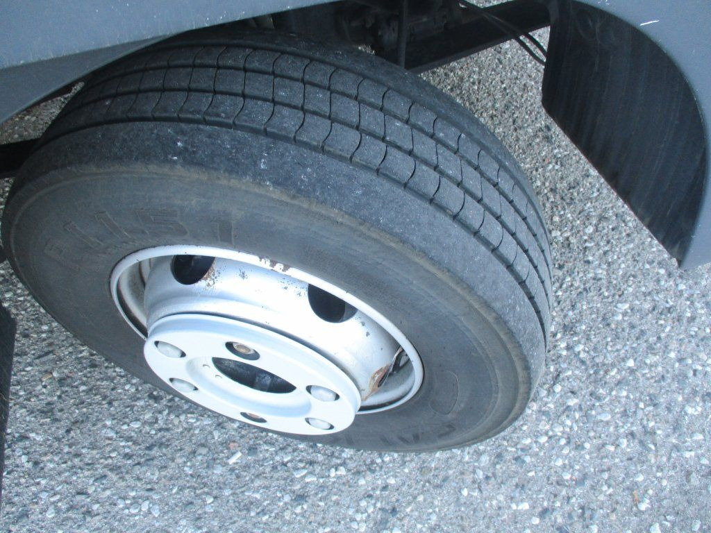 Camion à rideaux coulissants MAN TGL 12.220: photos 10