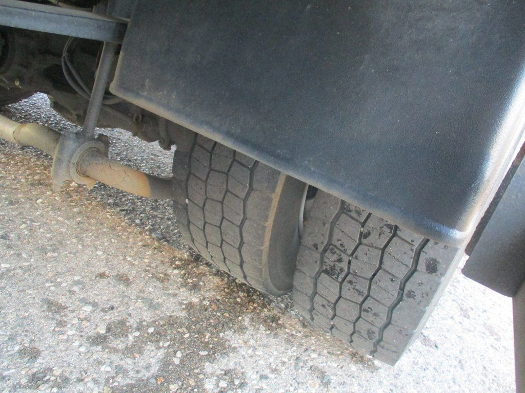 Camion à rideaux coulissants MAN TGL 12.220: photos 11