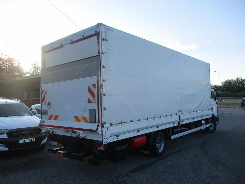 MAN TGL 12.220 - Camion à rideaux coulissants: photos 3 MAN TGL 12.220 - Camion à rideaux coulissants: photos 3
