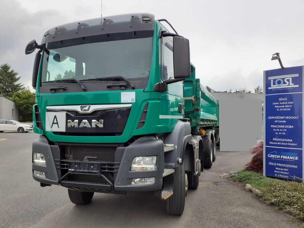 MAN TGS41.460 8x6 S3 EURO 6 - Camion benne: photos 1 MAN TGS41.460 8x6 S3 EURO 6 - Camion benne: photos 1