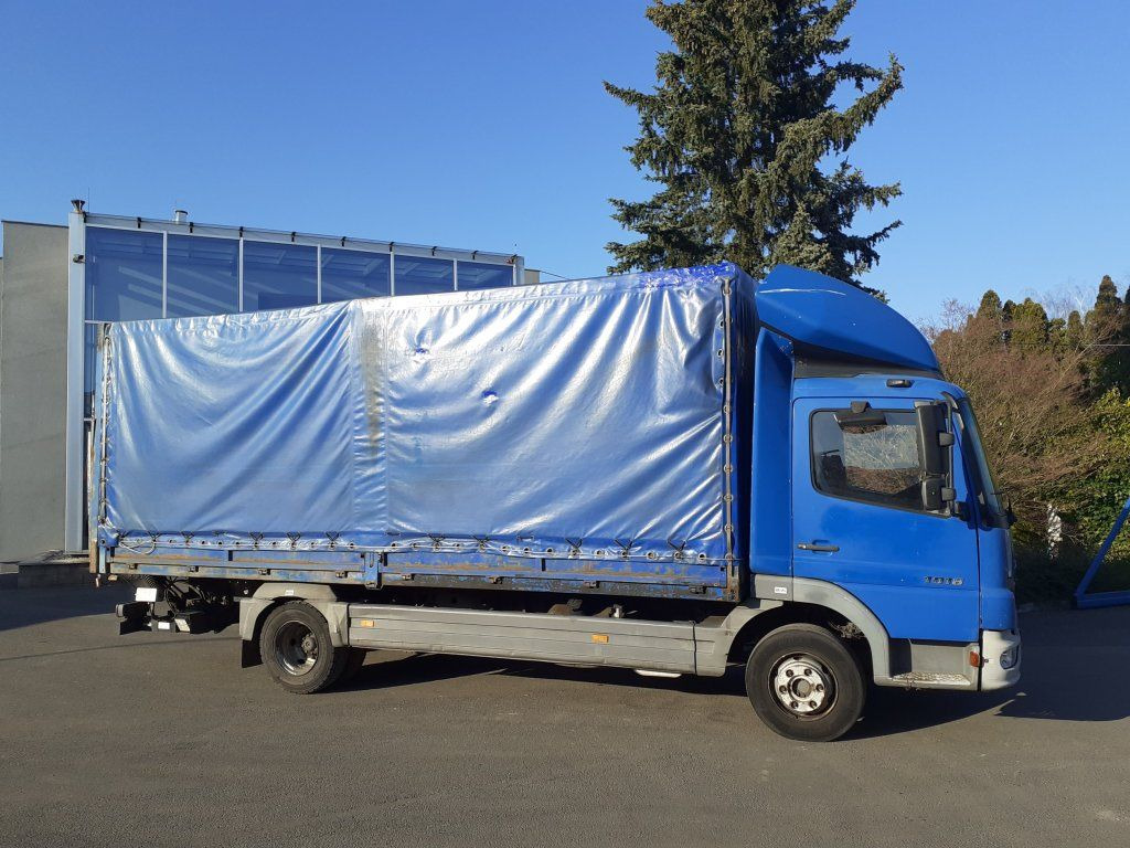 Mercedes-Benz 1018 Atego EURO 3 - Camion à rideaux coulissants: photos 3 Mercedes-Benz 1018 Atego EURO 3 - Camion à rideaux coulissants: photos 3