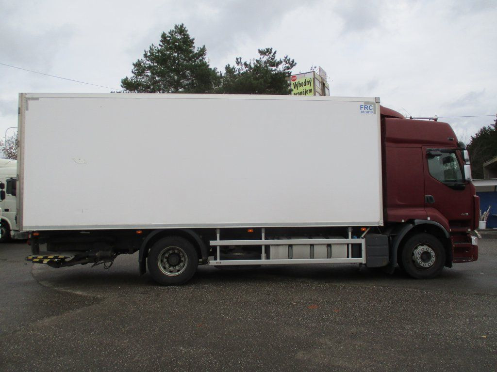 Renault Premium 460 - Camion fourgon: photos 4 Renault Premium 460 - Camion fourgon: photos 4