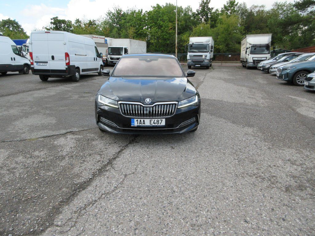 Skoda 2.0 Tdi 147kW L&K 4x4 Dsg - Berline: photos 3 Skoda 2.0 Tdi 147kW L&K 4x4 Dsg - Berline: photos 3