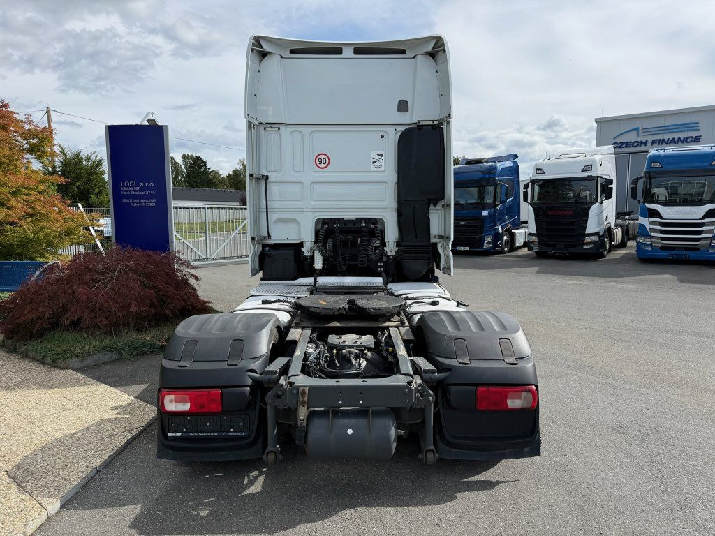 DAF XF480 SSC EURO 6 MEGA/lowdeck - Tracteur routier: photos 5 DAF XF480 SSC EURO 6 MEGA/lowdeck - Tracteur routier: photos 5