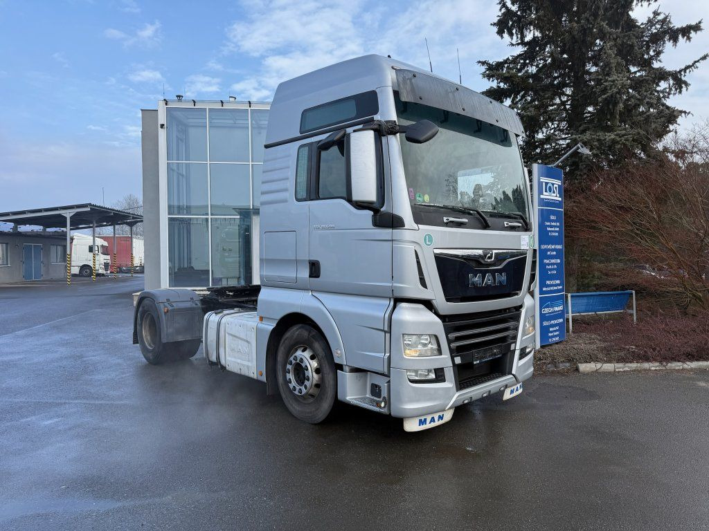 MAN TGX18.500 EURO 6 - Tracteur routier: photos 2 MAN TGX18.500 EURO 6 - Tracteur routier: photos 2