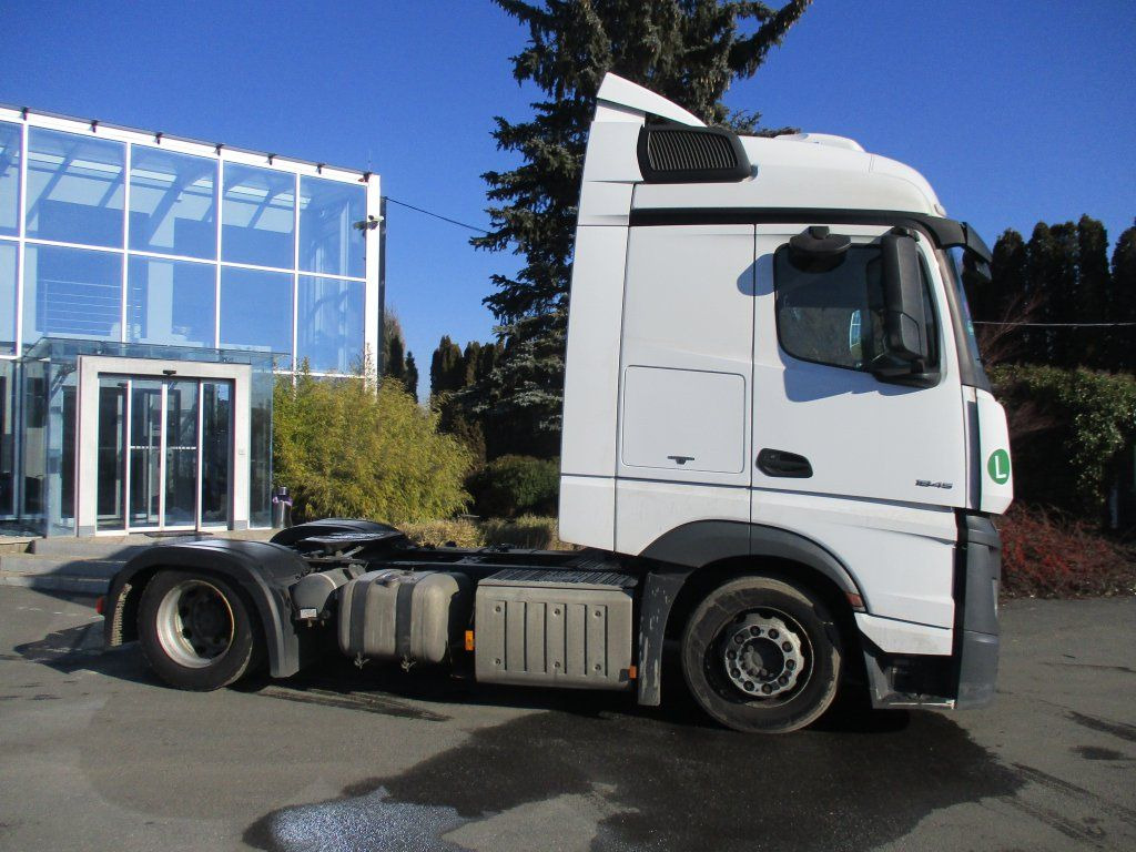Mercedes-Benz 1845 Actros EURO 6 MEGA/lowdeck - Tracteur routier: photos 3 Mercedes-Benz 1845 Actros EURO 6 MEGA/lowdeck - Tracteur routier: photos 3