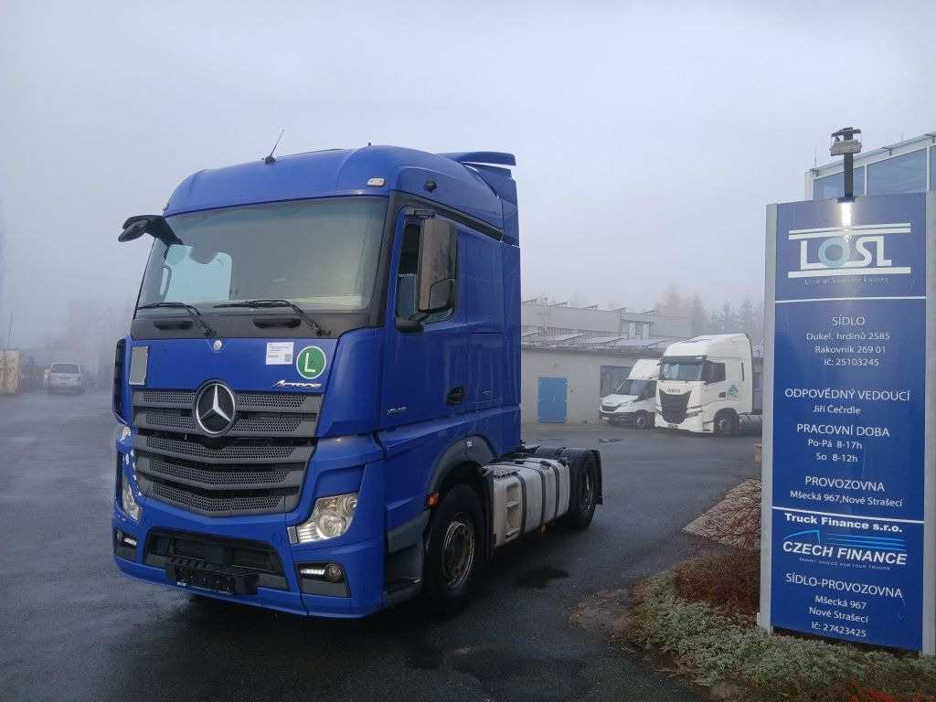 Mercedes-Benz 1845 Actros EURO 6 - Tracteur routier: photos 1 Mercedes-Benz 1845 Actros EURO 6 - Tracteur routier: photos 1