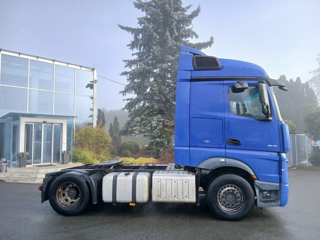 Mercedes-Benz 1845 Actros EURO 6 - Tracteur routier: photos 3 Mercedes-Benz 1845 Actros EURO 6 - Tracteur routier: photos 3