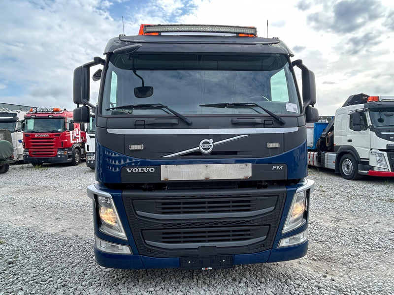 Volvo FM 460 8x2*6 | Hiab 302E-6 | TULOSSA - Camion plateau, Camion grue: photos 2 Volvo FM 460 8x2*6 | Hiab 302E-6 | TULOSSA - Camion plateau, Camion grue: photos 2