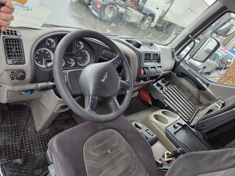 DAF LF55 280 - Camion fourgon: photos 5 DAF LF55 280 - Camion fourgon: photos 5