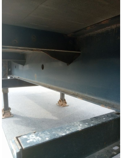 Krone - Semi-remorque fourgon: photos 4 Krone - Semi-remorque fourgon: photos 4