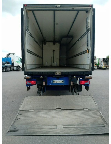 MAN TGM 18.340 chereau - Carrier - Camion frigorifique: photos 4 MAN TGM 18.340 chereau - Carrier - Camion frigorifique: photos 4