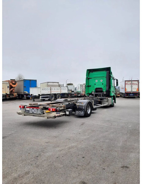 Mercedes-Benz Actros 1836 Chassis cab - Châssis cabine: photos 2 Mercedes-Benz Actros 1836 Chassis cab - Châssis cabine: photos 2
