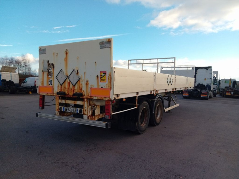 Trailor 2 axles / Full steel - rail side/ridelles - Semi-remorque plateau: photos 2 Trailor 2 axles / Full steel - rail side/ridelles - Semi-remorque plateau: photos 2