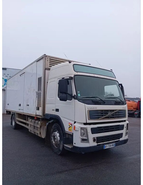 Volvo FM 260 - Camion frigorifique: photos 2 Volvo FM 260 - Camion frigorifique: photos 2