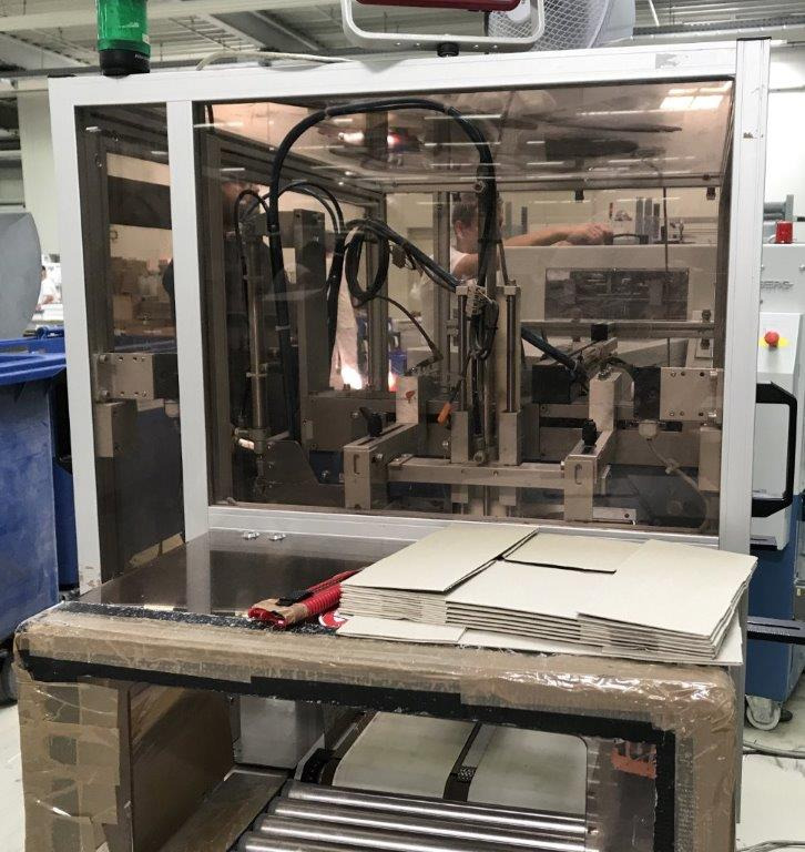 ATS Tanner US 2000 TRS-L banding machine - Machine d'emballage et de conditionnement: photos 3 ATS Tanner US 2000 TRS-L banding machine - Machine d'emballage et de conditionnement: photos 3