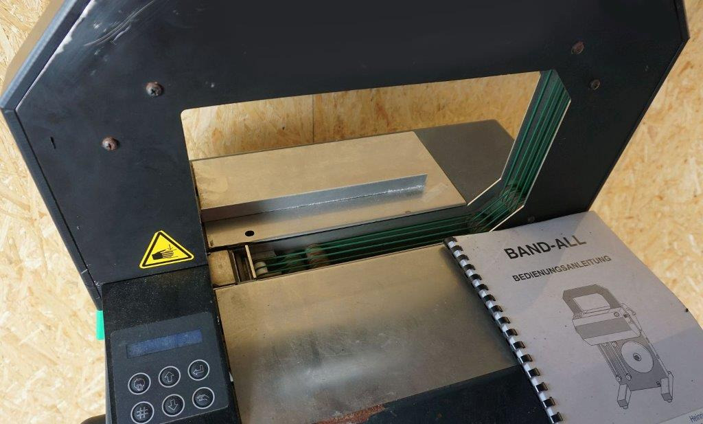 Band All Model BA 32-50 Mobile Banding Machine - Machine d'emballage et de conditionnement: photos 2 Band All Model BA 32-50 Mobile Banding Machine - Machine d'emballage et de conditionnement: photos 2