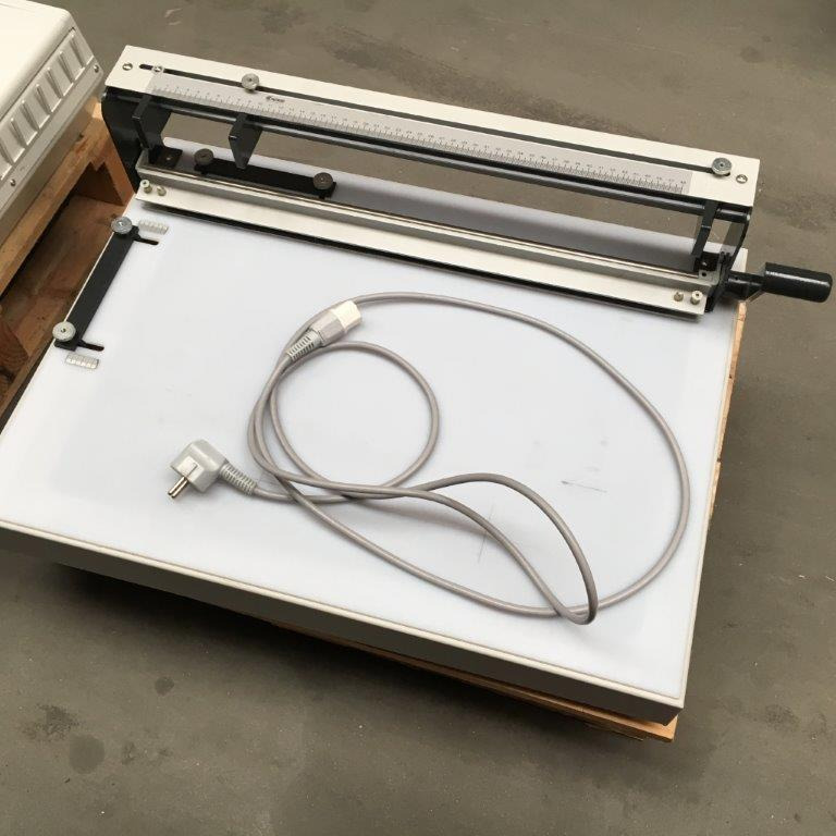 FASTBIND H530 Hardcover Book Binding Plate - Relieuse: photos 1 FASTBIND H530 Hardcover Book Binding Plate - Relieuse: photos 1