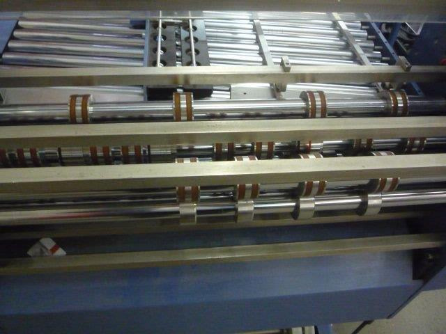 Flat pile feeder MBO F 76 Solo with independent drive for max. format of 72 x 102 cm and Cutting unit Herzog and Heymann H&H N 381 with Technifold Creasing tools - Machine d'impression: photos 2 Flat pile feeder MBO F 76 Solo with independent drive for max. format of 72 x 102 cm and Cutting unit Herzog and Heymann H&H N 381 with Technifold Creasing tools - Machine d'impression: photos 2