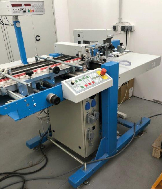 GUK / Bäuerle FL 50-2 flat stack suction air feeder - Plieuse de bureau: photos 1 GUK / Bäuerle FL 50-2 flat stack suction air feeder - Plieuse de bureau: photos 1