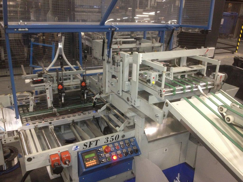 Gathering machine / booklet maker MKW Rapid UT 14B3GS + SFT 350 with 14 stations - Machine d'emballage et de conditionnement: photos 1 Gathering machine / booklet maker MKW Rapid UT 14B3GS + SFT 350 with 14 stations - Machine d'emballage et de conditionnement: photos 1