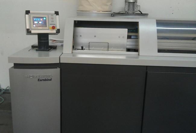 Heidelberg Eurobind EB-600 single-catch perfect binder - Relieuse: photos 3 Heidelberg Eurobind EB-600 single-catch perfect binder - Relieuse: photos 3