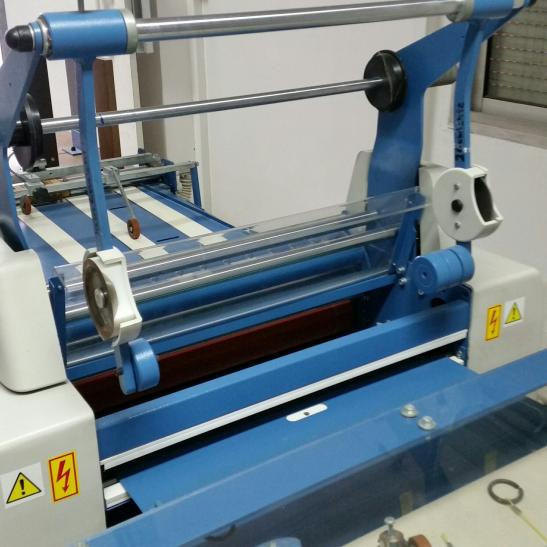 Horizon Foliant Gulliver C 520 Thermal Laminating System - Machine d'impression: photos 2 Horizon Foliant Gulliver C 520 Thermal Laminating System - Machine d'impression: photos 2