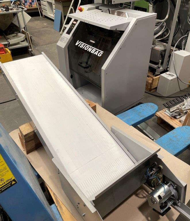 Minipack Torre Visonbag Foil Wrapper - Machine d'emballage et de conditionnement: photos 2 Minipack Torre Visonbag Foil Wrapper - Machine d'emballage et de conditionnement: photos 2