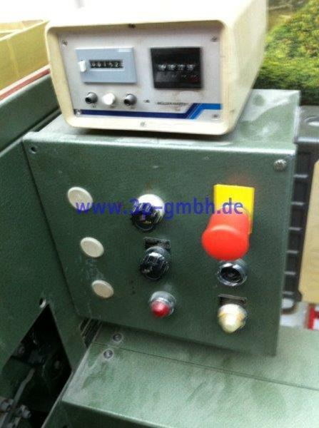 Muller Martini 1509 Saddle Stitcher - Machine d'impression: photos 4 Muller Martini 1509 Saddle Stitcher - Machine d'impression: photos 4