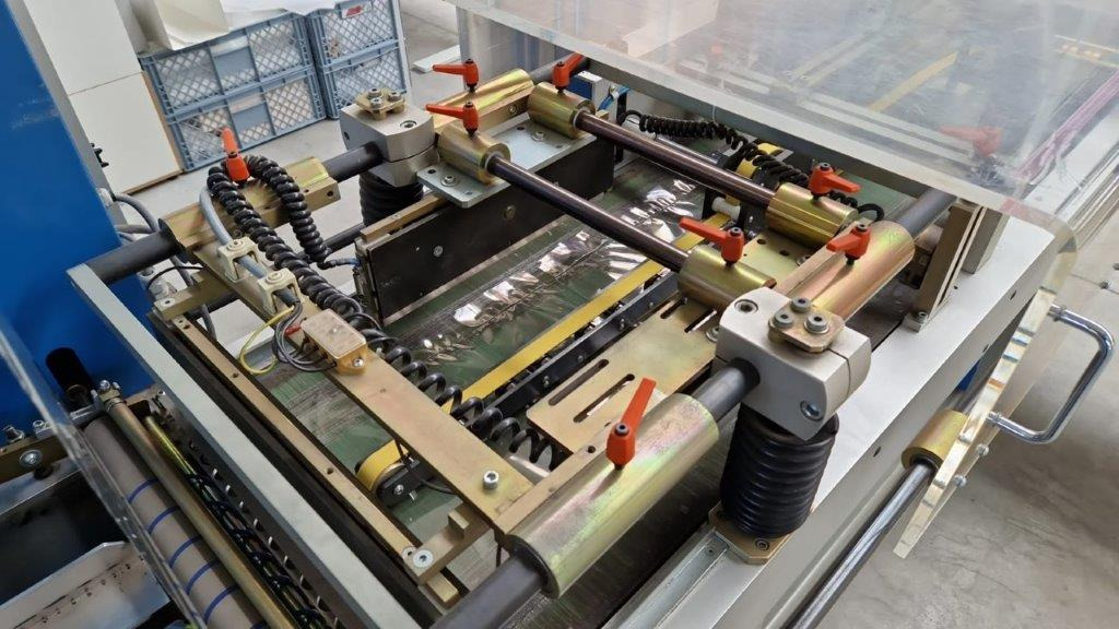 Opp film packaging machine with tear thread Pfankuch 4506 - Machine d'emballage et de conditionnement: photos 5 Opp film packaging machine with tear thread Pfankuch 4506 - Machine d'emballage et de conditionnement: photos 5