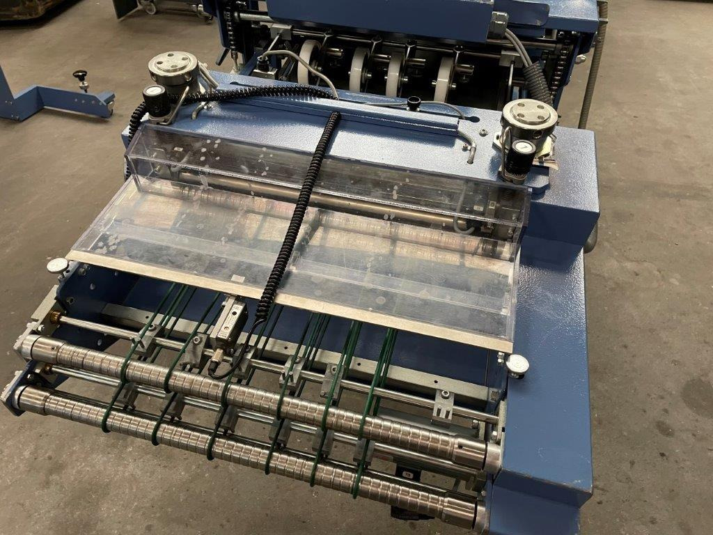 Vertical sheet press delivery MBO SBAP 46 ME - Plieuse de bureau: photos 3 Vertical sheet press delivery MBO SBAP 46 ME - Plieuse de bureau: photos 3