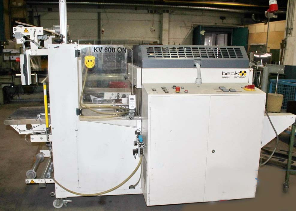 Beck case packer KV 600 pneumatic with 200cm infeed belt - Machine d'emballage et de conditionnement: photos 2 Beck case packer KV 600 pneumatic with 200cm infeed belt - Machine d'emballage et de conditionnement: photos 2