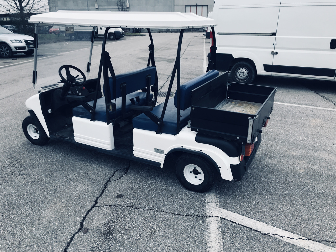 MELEX L 48 - Voiturette de golf: photos 2 MELEX L 48 - Voiturette de golf: photos 2
