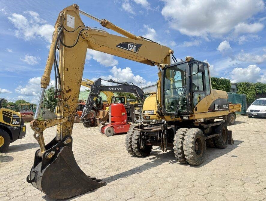 CAT M315C AC - Pelle sur pneus: photos 2 CAT M315C AC - Pelle sur pneus: photos 2