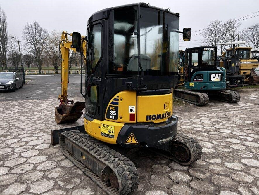 Komatsu PC35 MR-3 - Mini pelle: photos 4 Komatsu PC35 MR-3 - Mini pelle: photos 4