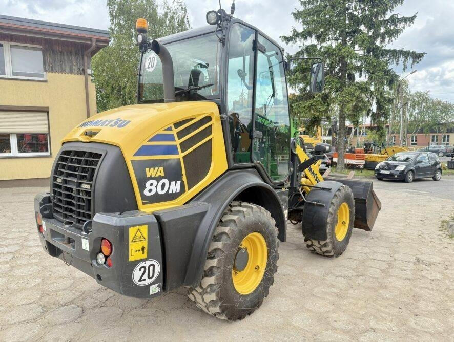 Komatsu WA80M-7 - Chargeuse sur pneus: photos 1 Komatsu WA80M-7 - Chargeuse sur pneus: photos 1